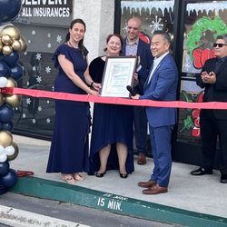 Porter Ranch Wellness Lounge - Councilman John Lee Presented a Certificate on the Grand Opening!