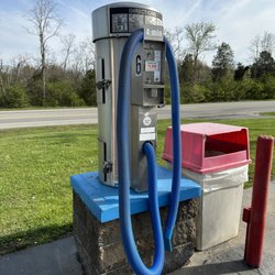 Highway 28 Car Wash - Car Vacuum