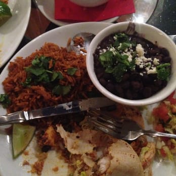 El Barrio - My taco completely fell apart. No Bueno. - Mexican Near Me - Birmingham, Alabama