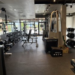 Lift Haus Fitness - Inside view, lots of great equipment