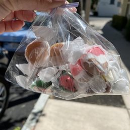 Delish fresh taffy!