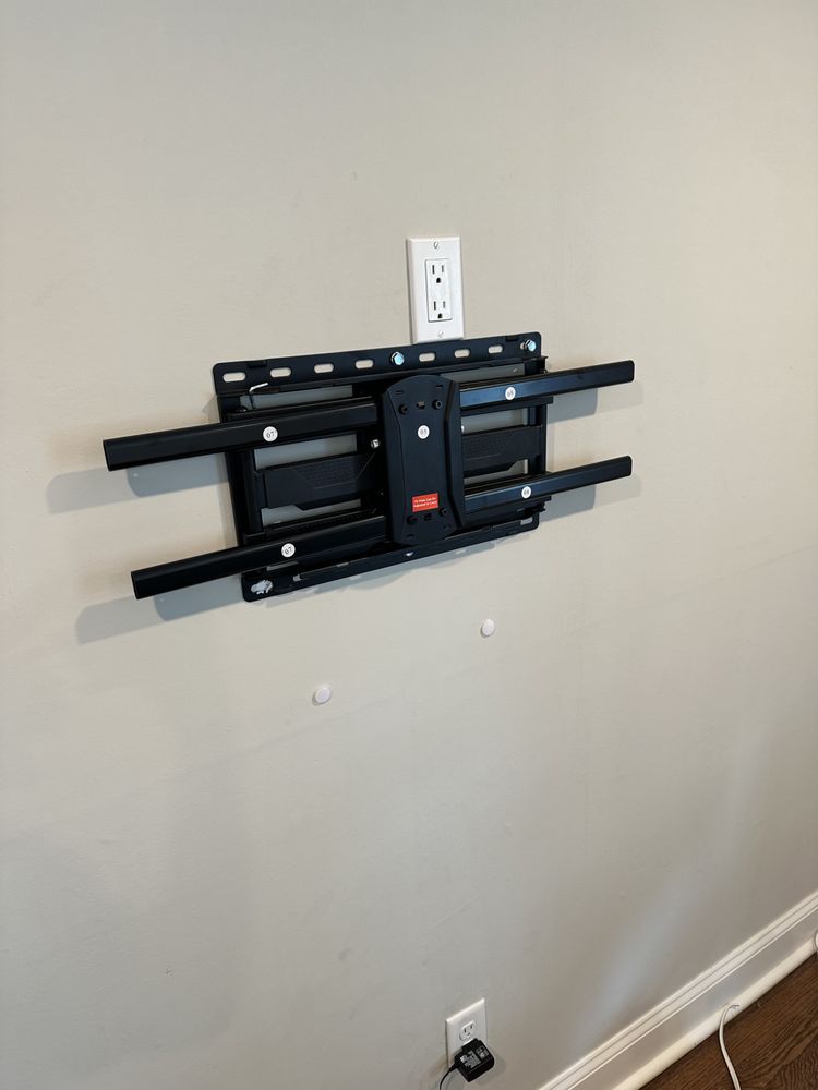 Slide of Handy Anthoney