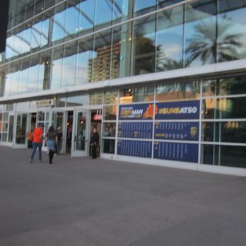 Phoenix Suns - Professional Sports Teams Near Me - Phoenix, Arizona Phoenix Suns - Professional Sports Teams Near Me - Phoenix, Arizona