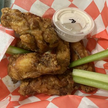 Hangry Joe's - Honey lemon pepper wings - Fast Food Near Me - Rockville, Maryland