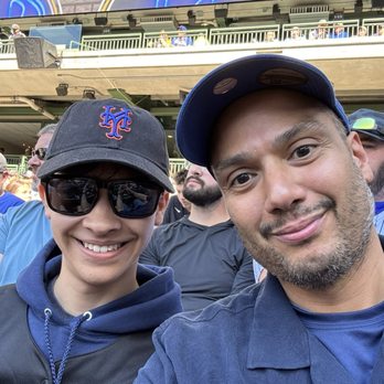 Brewers Baseball Club - With my son - Professional Sports Teams Near Me - Milwaukee, Wisconsin Brewers Baseball Club - With my son - Professional Sports Teams Near Me - Milwaukee, Wisconsin