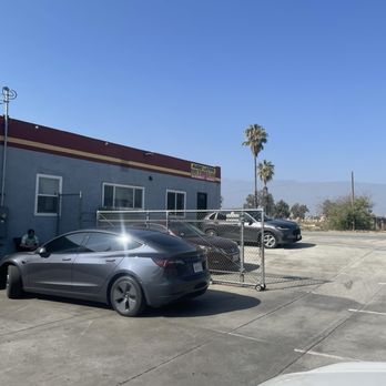 Audio Latino Tires - Worst tire shop in Fontana - Tires Near Me - Fontana, California Audio Latino Tires - Worst tire shop in Fontana - Tires Near Me - Fontana, California