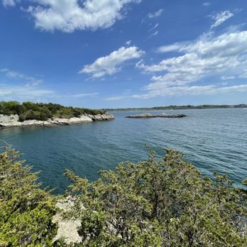 Fort Wetherill State Park - Parks Near Me - Jamestown, Rhode Island
