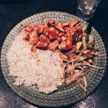 Sapporo - Chicken and shrimp with steamed rice and vegetables - Japanese Near Me - Fort Wayne, Indiana