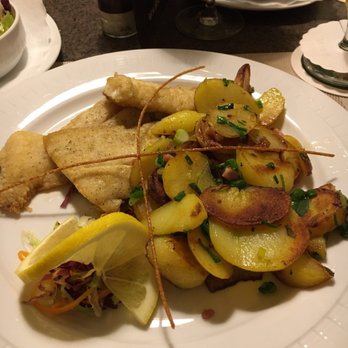 Granat Schkür - Ein toller Fisch Teller - Northern German Near Me - Dornum, NI