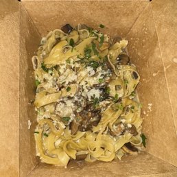 Mushroom & White Truffle Oil (Vegetarian)