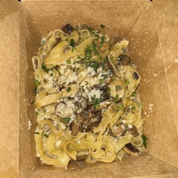 Due' Cucina - Roosevelt - Mushroom & White Truffle Oil (Vegetarian) - Italian Near Me - Seattle, Washington