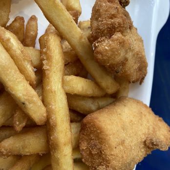 Mo's Seafood & Chowder - Fish and chips - American Near Me - Astoria, Oregon Mo's Seafood & Chowder - Fish and chips - American Near Me - Astoria, Oregon