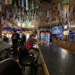 Mikes Bar and Grill