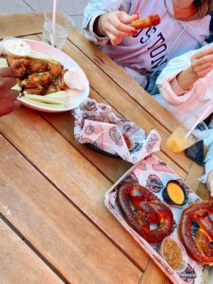 Pratt Street Ale House by null