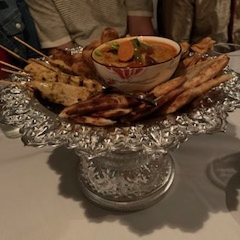 Chatayee Thai - Thai Near Me - Philadelphia, Pennsylvania