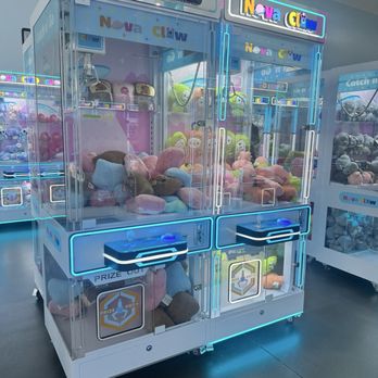 Nova Claw - Arcades Near Me - Carrollton, Texas