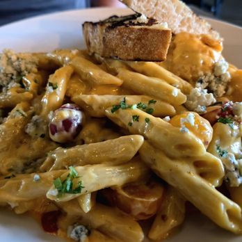 Pig's Ear American Bistro - Diablo chicken pasta - Steakhouses Near Me - Hurricane, Utah Pig's Ear American Bistro - Diablo chicken pasta - Steakhouses Near Me - Hurricane, Utah