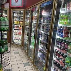 Vallee Food Store