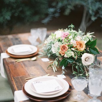 Kathryn Pederson Events - Mallory Dawn Photo Blue Ladder Botany Sweet Salvage Rentals - Wedding Planning Near Me Kathryn Pederson Events - Mallory Dawn Photo Blue Ladder Botany Sweet Salvage Rentals - Wedding Planning Near Me