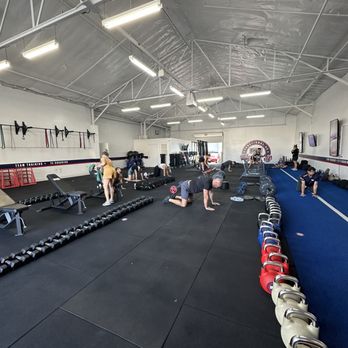 F45 Training Ala Moana - Interval Training Gyms Near Me - Honolulu, Hawaii