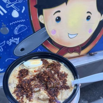 Szn N Spice - Coconut noodles with a lot of crushed red pepper - Food Trucks Near Me - San Carlos , California