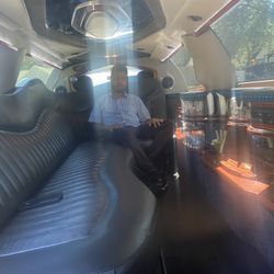Royal Limo
