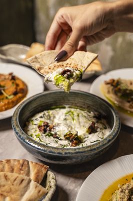 AMAVI Restaurant by null