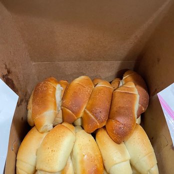 Starbread Bakery - Señorita Bread Rolls (box of 25) - Bakeries Near Me - Chula Vista, California Starbread Bakery - Señorita Bread Rolls (box of 25) - Bakeries Near Me - Chula Vista, California