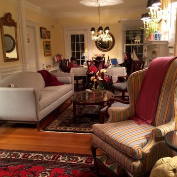 Captain David Kelley House - Bed & Breakfast Near Me - Centerville, Massachusetts