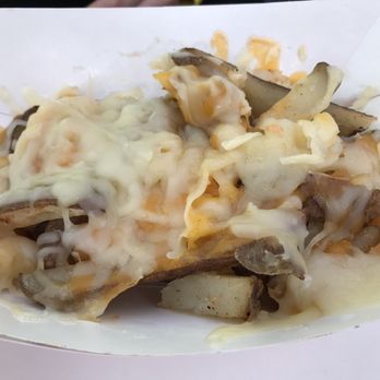 Alpine Sliders - Cheese fries are awesome! - Food Trucks Near Me