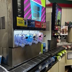 7-Eleven - Slurpee machine
