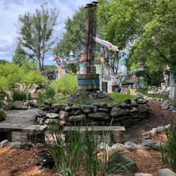 Rancho Deluxe - The Original Bicycle Garden - Inside view