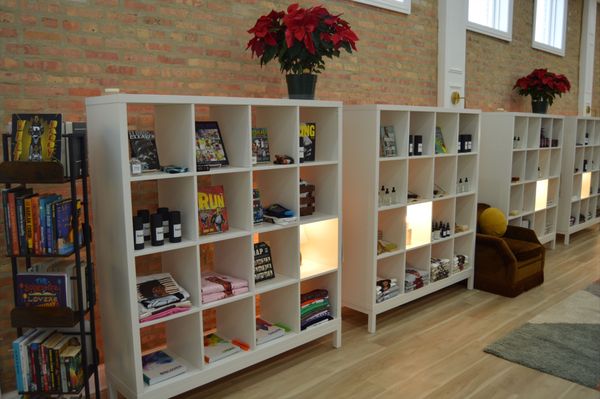 Da Book Joint by null