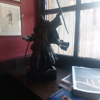 The Grapes - One of the best statues I could have hoped to see on my visit. - Pubs Near Me - London, XGL The Grapes - One of the best statues I could have hoped to see on my visit. - Pubs Near Me - London, XGL