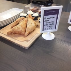 National Trust : Mount Stewart House Garden - Mount Stewart Cafe - pastries