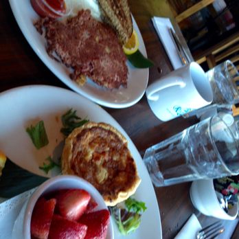 Kula Lodge & Restaurant - Breakfast & Brunch Near Me - Kula, Hawaii Kula Lodge & Restaurant - Breakfast & Brunch Near Me - Kula, Hawaii