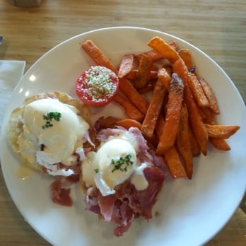 Early Bird - Traditional eggs benedict - New American Near Me - Fullerton, California Early Bird - Traditional eggs benedict - New American Near Me - Fullerton, California