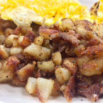 Hometown Hot Dogs - Potatoes are griddled cubes. #UpCloseSavor - Hot Dogs Near Me - Millersport, Ohio Hometown Hot Dogs - Potatoes are griddled cubes. #UpCloseSavor - Hot Dogs Near Me - Millersport, Ohio