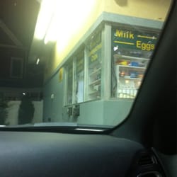 BP Gas - Side counter outside