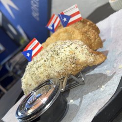 Melina’s Empanadas