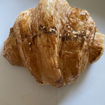 Vive La Tarte - Orange Blossom & Zaatar Croissant - Bakeries Near Me - San Francisco, California