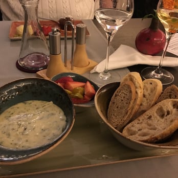 Remise - Warmer Käse (Bärlauch) zum dippen - German Near Me - Stolpe auf Usedom, MV