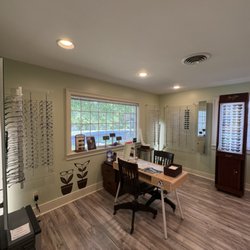 Glass House Optometry