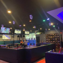 Crowne Sports Bar & Lounge