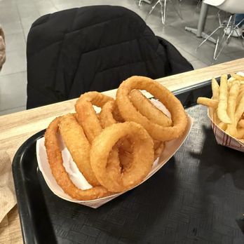 Salt Burgers + Fries - Onion rings - Burgers Near Me - Chicago, Illinois Salt Burgers + Fries - Onion rings - Burgers Near Me - Chicago, Illinois