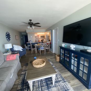 Brett/Robinson - Condo on 8th floor - Vacation Rental Agents Near Me - Gulf Shores, Alabama Brett/Robinson - Condo on 8th floor - Vacation Rental Agents Near Me - Gulf Shores, Alabama