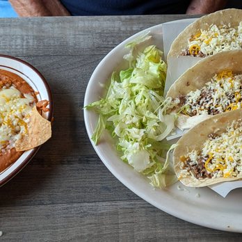 José Tequilas - This is the Taco Tuesday entree with Ground Beef.  Photo taken August 4, 2026. - New American Near Me - Virginia Beach, Virginia
