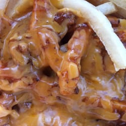 Wienerschnitzel - Chili Cheese Fries