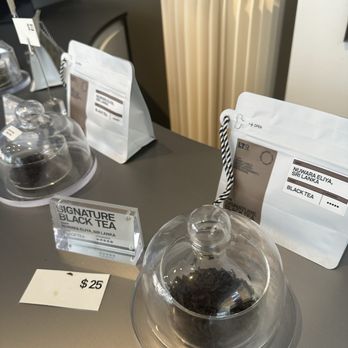 LT9 Tea Blends - Assorted aromatic teas to smell, love the jasmine leaves - Bubble Tea Near Me - Pasadena, California LT9 Tea Blends - Assorted aromatic teas to smell, love the jasmine leaves - Bubble Tea Near Me - Pasadena, California