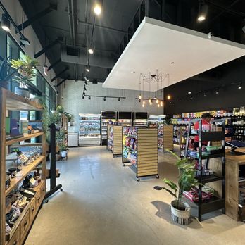 Buzz and Bustle Coffee & Bodega - The Village Dallas - Market - Coffee & Tea Near Me - Dallas, Texas
